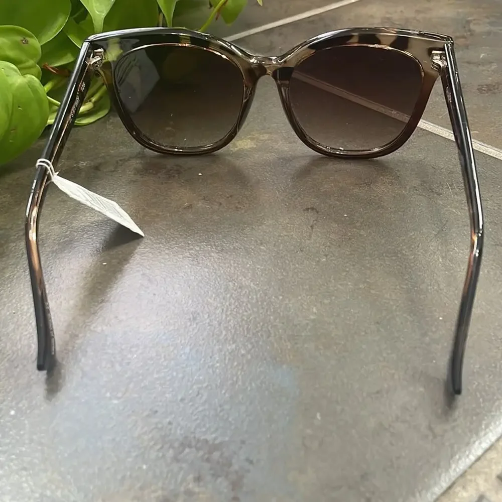 Quay It’s My Way‎ Cat Eye Tortoiseshell Gradient Sunglasses New